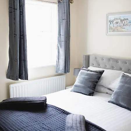 Vanity Ballycastle Diamond 2 Bedroom Apartment Exterior photo